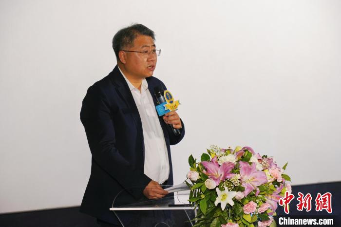 電影《我的青?！肥子持v述援青干部的“青海情”