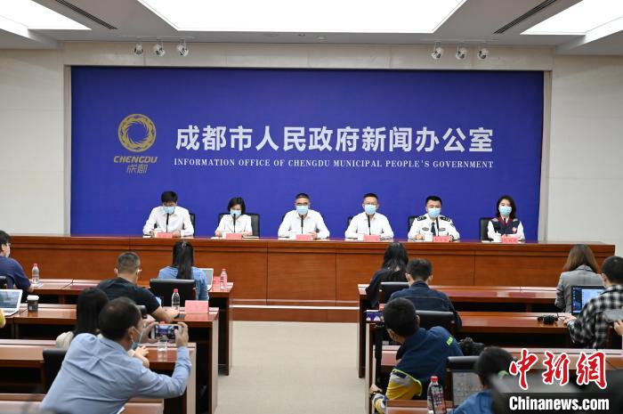 （抗擊新冠肺炎）成都1.48萬家企業(yè)閉環(huán)管理、連續(xù)生產(chǎn)工業(yè)企業(yè)復(fù)工率達(dá)到65%