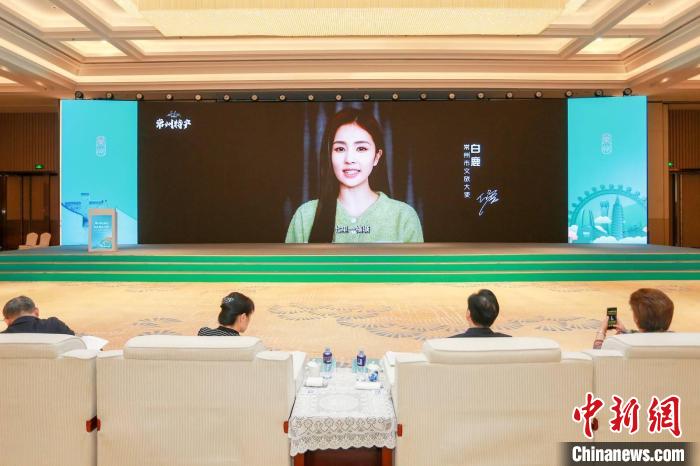 常州籍演員白鹿擔(dān)綱常州文旅大使，為家鄉(xiāng)傾情打CALL?！√凭?攝