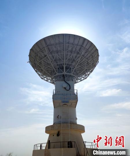 中國電科研制的測控系統(tǒng)?！≈袊娍?供圖