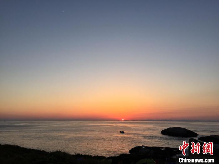 浙江海域一景。　林波 攝