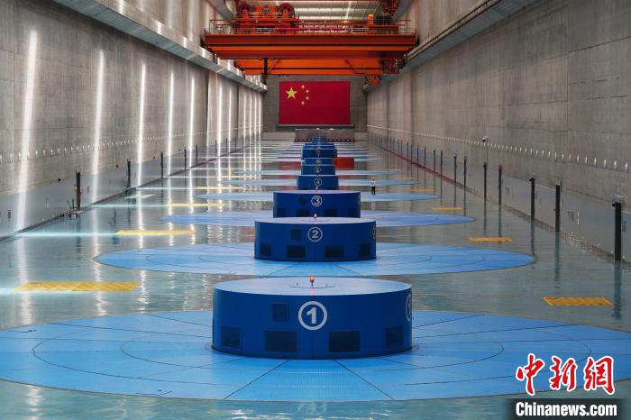 三峽左岸電廠?！￡愋?攝