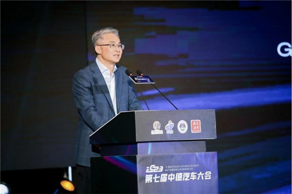 嘉興市人民政府市長李軍致辭。主辦方供圖