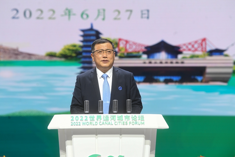 揚(yáng)州市委常委、常務(wù)副市長(zhǎng)陳鍇竑作推介發(fā)言。邵丹攝