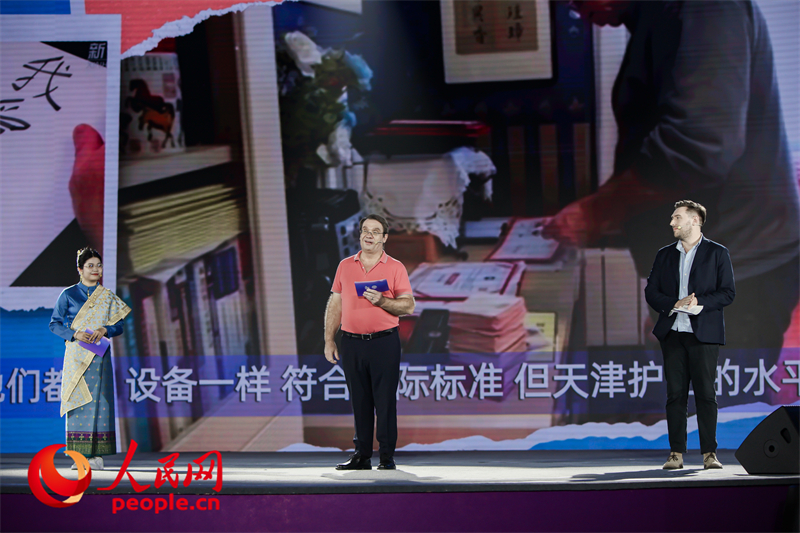 從左至右分別為馬星彤、皮安睿、柯明可。人民網(wǎng)記者 于凱攝
