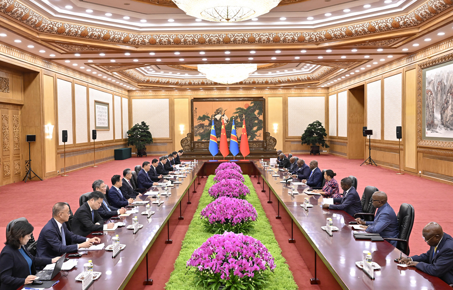 9月2日上午，國家主席習(xí)近平在北京人民大會堂會見來華出席中非合作論壇北京峰會的剛果（金）總統(tǒng)齊塞克迪。