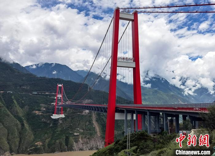 瀘定大渡河大橋。　劉忠俊 攝