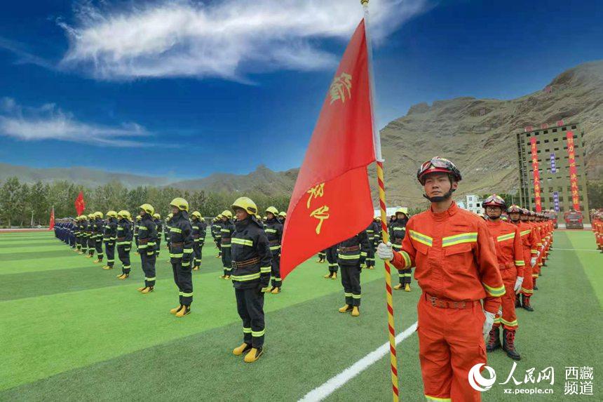 誓師大會現(xiàn)場。 人民網(wǎng) 李海霞 攝