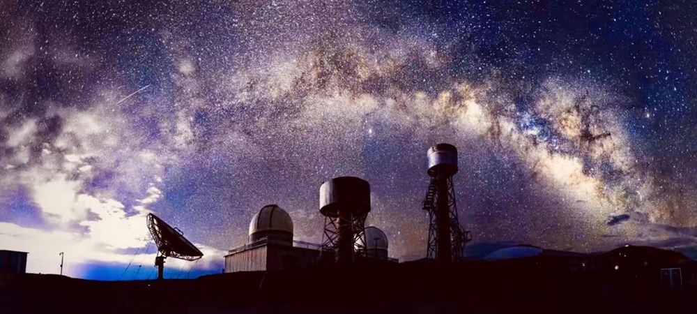 阿里暗夜星空。貢覺(jué)群培攝